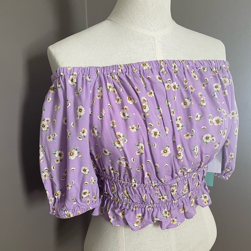 ABOUND Purple floral crop top medium